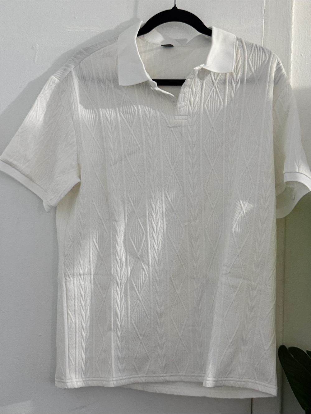 Men's White Textured Polo Shirt with Subtle Diamond Knit